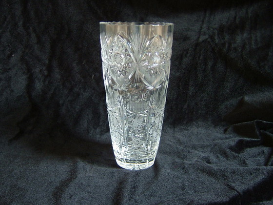 Image 1 of Vase en cristal de Bohème taillé à la main