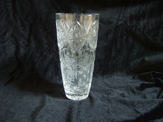 Image 1 of Vase en cristal de Bohème taillé à la main