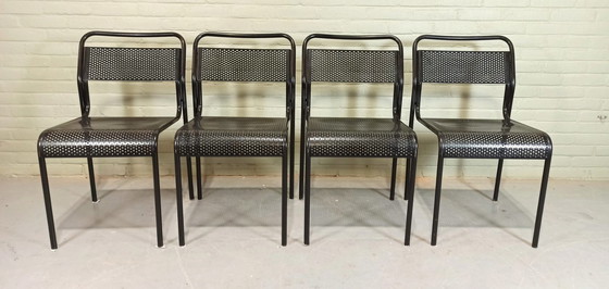 Image 1 of 4 sedie nere vintage in metallo perforato