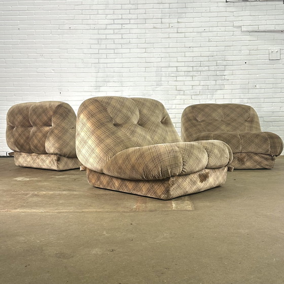 Image 1 of Nuvolone Lounge Armchairs By Rino Maturi For Mimo Padova