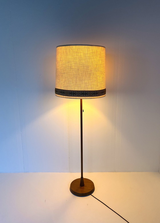 Image 1 of Lampada da terra vintage in teak, Temde Leuchten anni '60