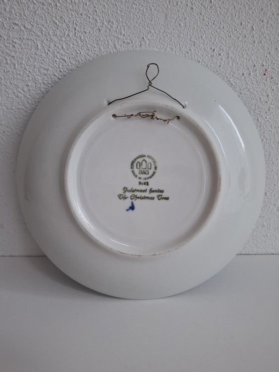 Image 1 of Wallboard Christmas plate Royal Copenhagen