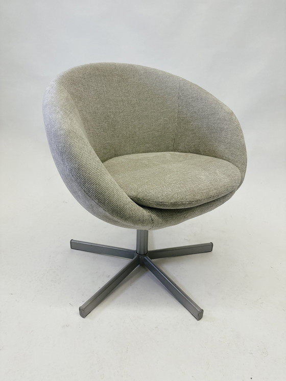 Image 1 of 5x Vintage Swivel Tub chairs adjustable in height