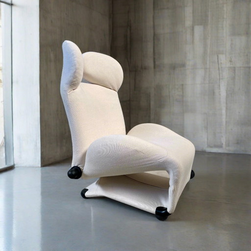 Cassina Off White 111 Wink Chaise Longue By Toshiyuki Kita