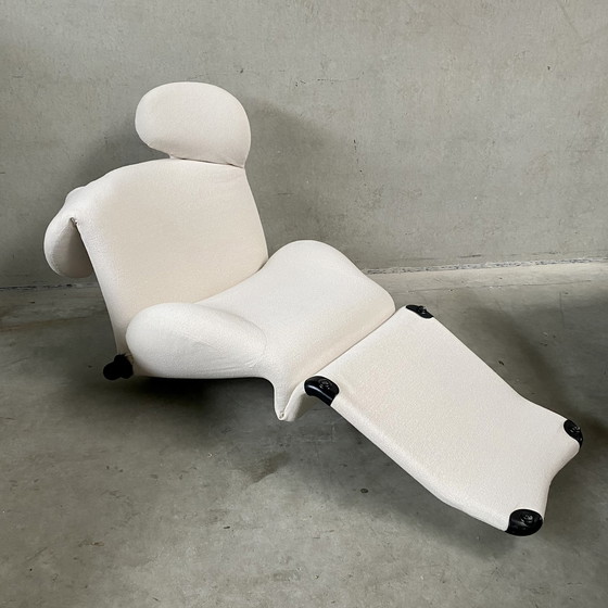 Image 1 of Cassina Off White 111 Wink Chaise Longue By Toshiyuki Kita