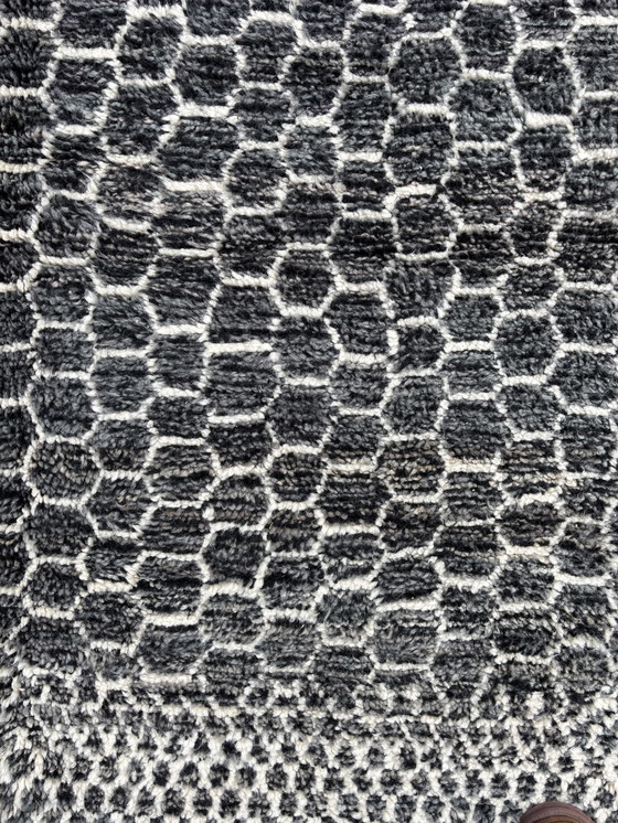 Image 1 of Black Moroccan Berber Rug 210X300 Cm 