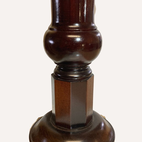 Image 1 of Tavolino/piedistallo vintage in mogano, ottone