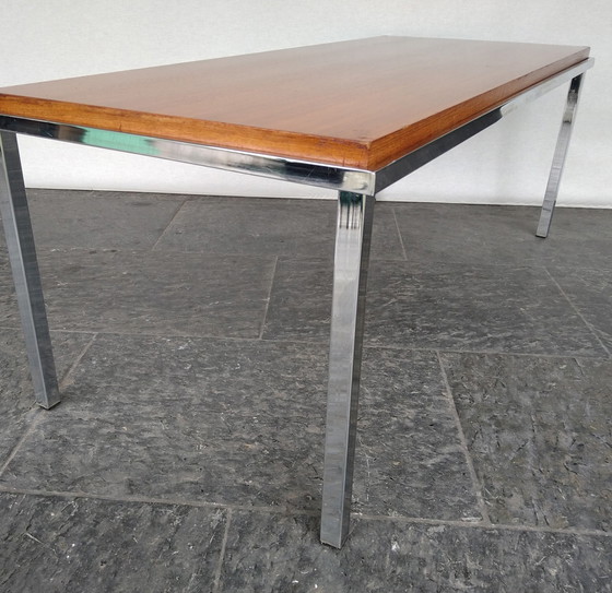 Image 1 of Tavolino da caffè vintage con piano reversibile