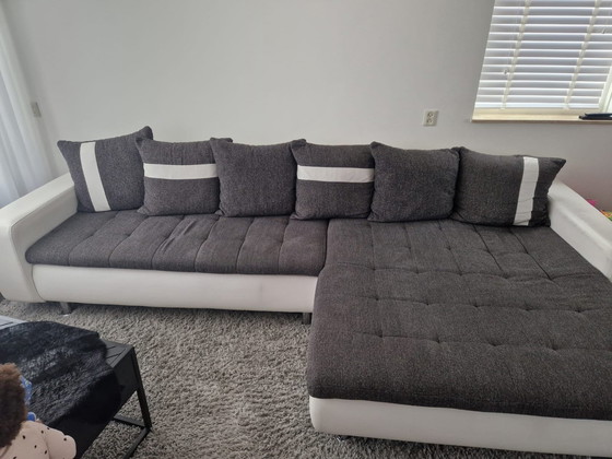 Image 1 of Corner Sofa With Loose Cushions!