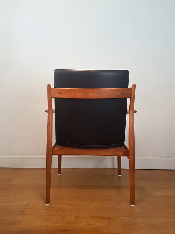 Image 1 of Vintage Arne Vodder 341 armchair in teak and leather