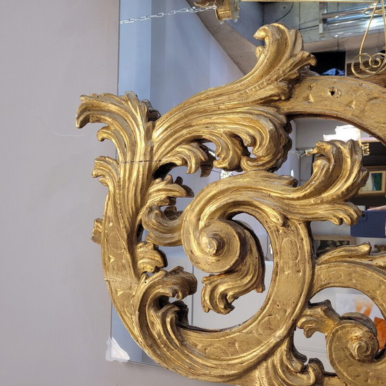 Image 1 of Vintage mirror in carved wooden frame, Spain