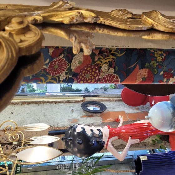 Image 1 of Vintage mirror in carved wooden frame, Spain