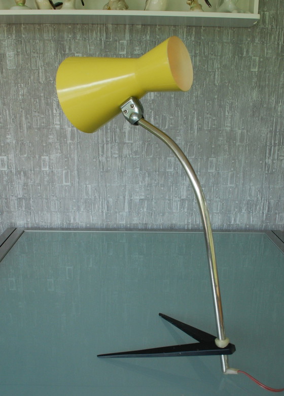 Image 1 of Vintage Table Lamp