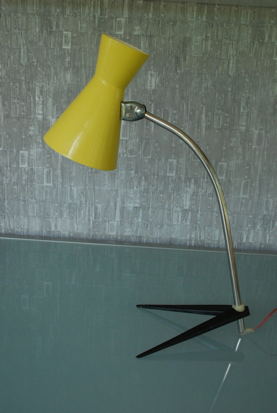 Image 1 of Vintage Table Lamp