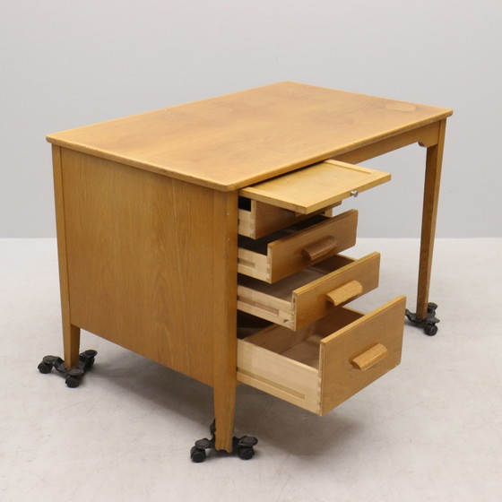 Image 1 of Vintage Scandinavian Oak Desk 1960 Sweden