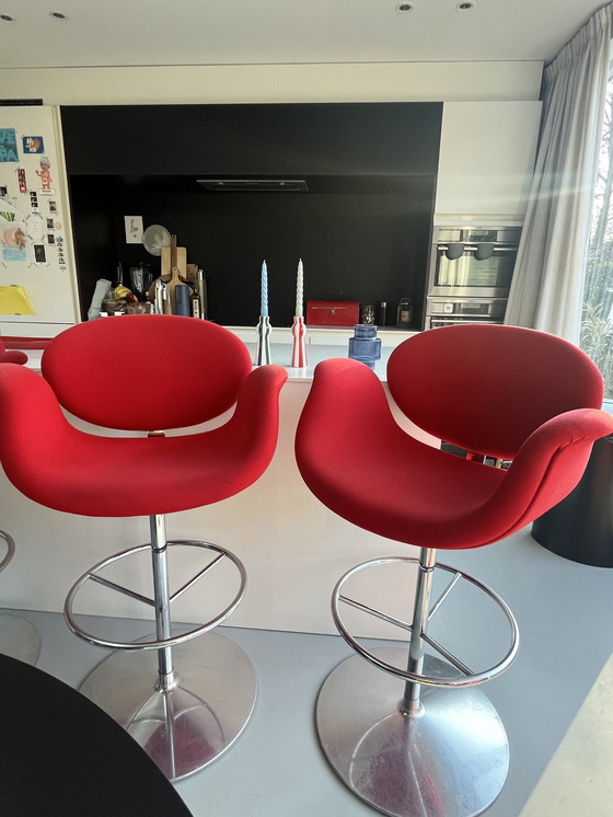 Image 1 of 4x Artifort Tulip bar stool