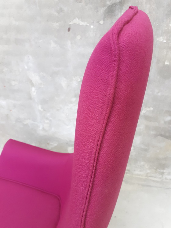 Image 1 of pink design armchair