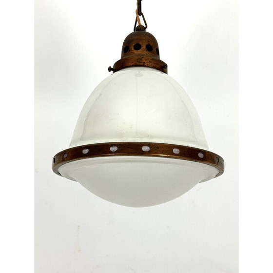 Image 1 of Lampadario industriale vintage in rame e vetro lattimo, Italia 1950