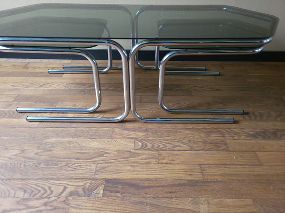 Image 1 of Vintage coffee table