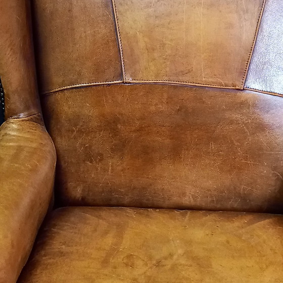 Image 1 of Sillón orejero característico de piel de oveja