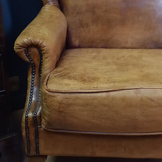 Image 1 of Sillón orejero característico de piel de oveja