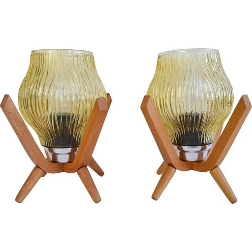 Coppia di lampade da tavolo vintage in vetro e legno di Dřevo Humpolec, 1970