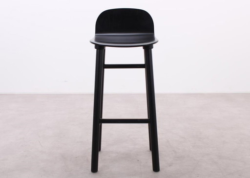 Dum Office Beech Shell Barstool Black