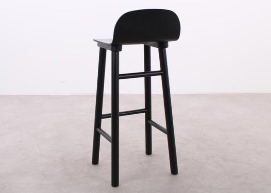 Image 1 of Dum Office Beech Shell Barstool Black