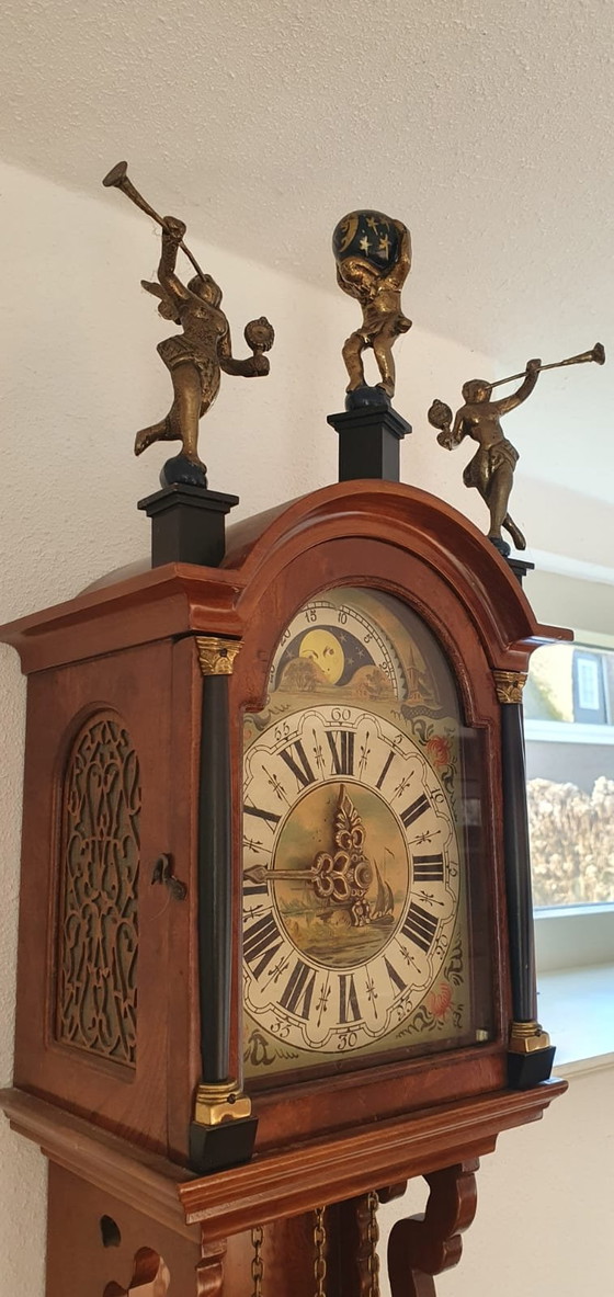 Image 1 of Frisian Tail Clock