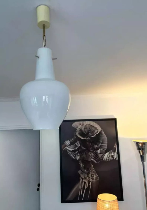 Image 1 of Lampada a sospensione a goccia d'acqua opalina, Francia, anni '50, vintage