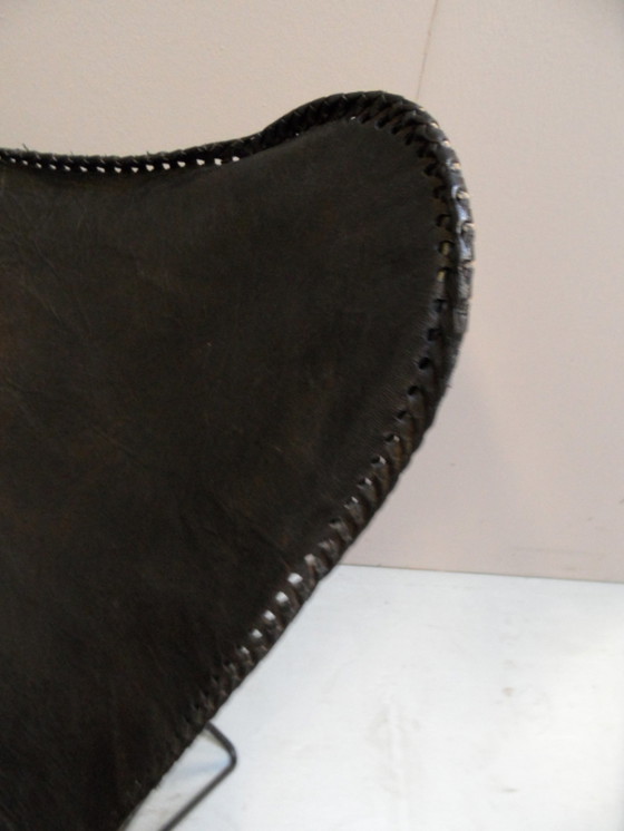 Image 1 of Sedia a farfalla vintage con pelle
