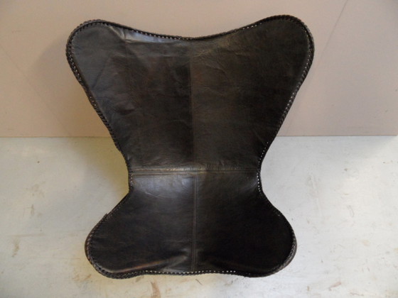 Image 1 of Sedia a farfalla vintage con pelle