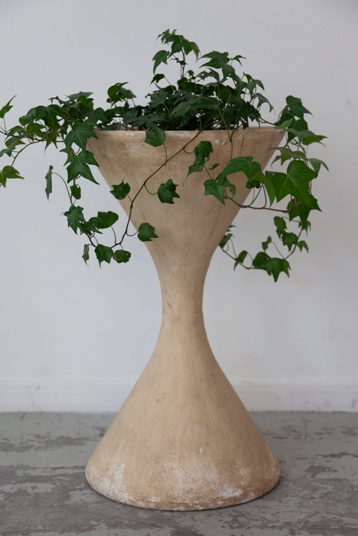 Diabolo planter 1950s