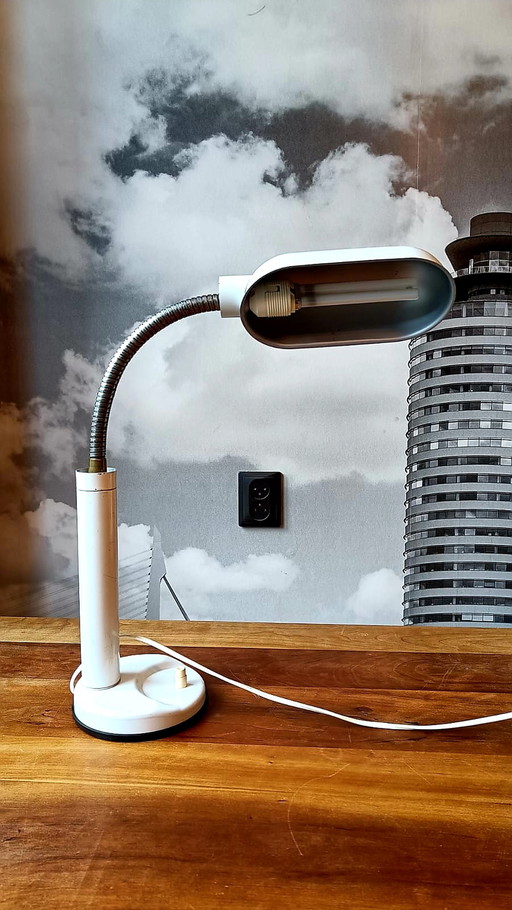 Vrieland design table lamp