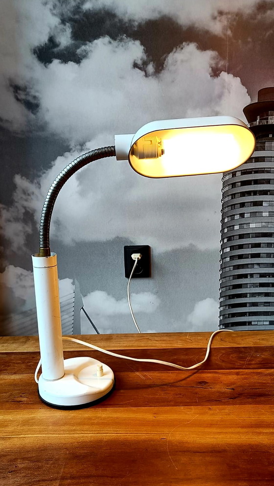 Image 1 of Vrieland design table lamp