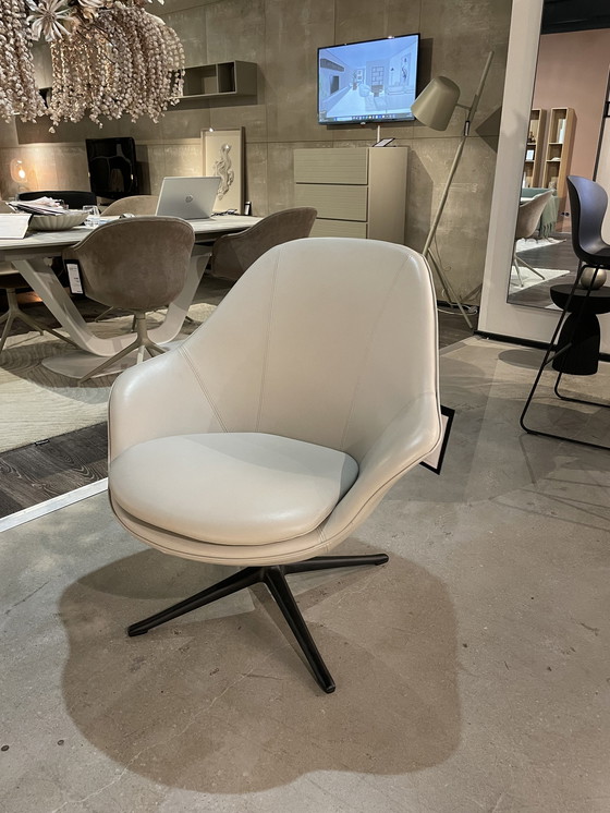 Image 1 of BoConcept - Adelaide armchair (swivel)