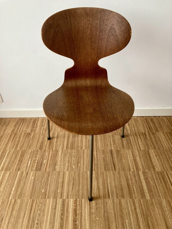 Image 1 of 2x Fritz Hansen Arne Jacobson chair