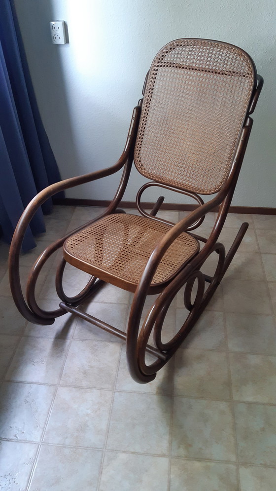 Image 1 of Thonet rocking chair