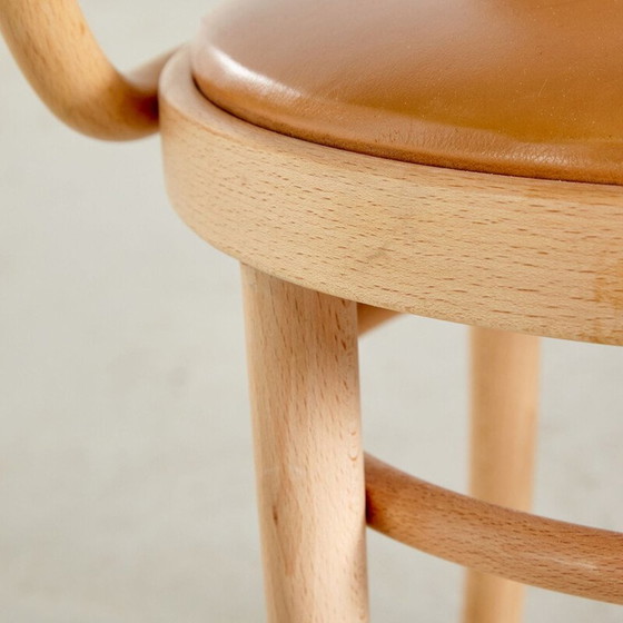 Image 1 of Vintage 210 P beech chair by Thonet