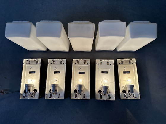 Image 1 of 5x lampes murales vintage BEGA - opaline