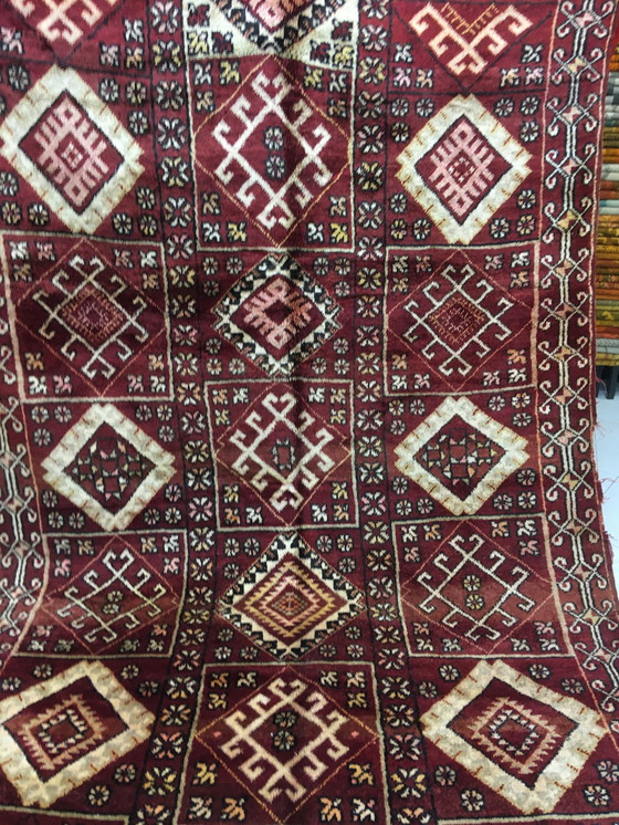 Image 1 of Old Berber Zemmour Rug 3m43 x 1m83