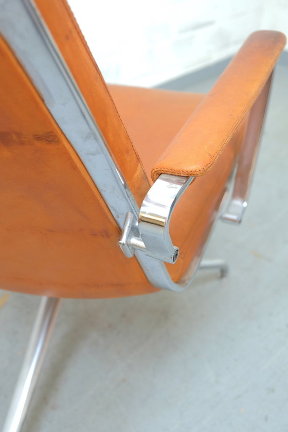 Image 1 of Kill International JK 9451 swivel chair by Jørgen Kastholm