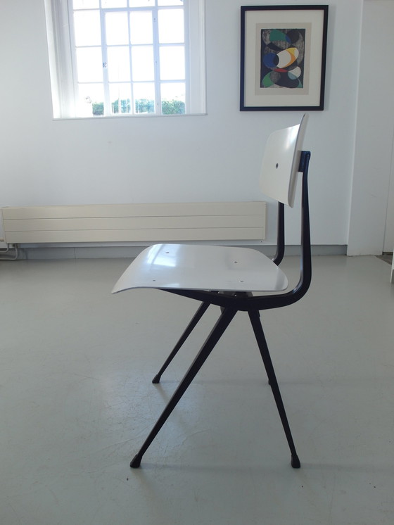 Image 1 of Ahrend de Cirkel by Friso Kramer Result chair