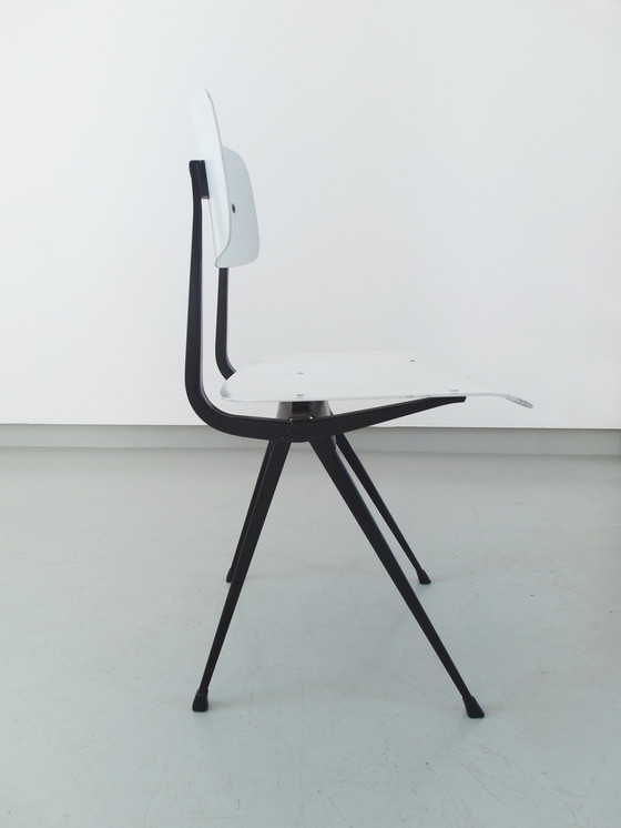 Image 1 of Ahrend de Cirkel by Friso Kramer Result chair