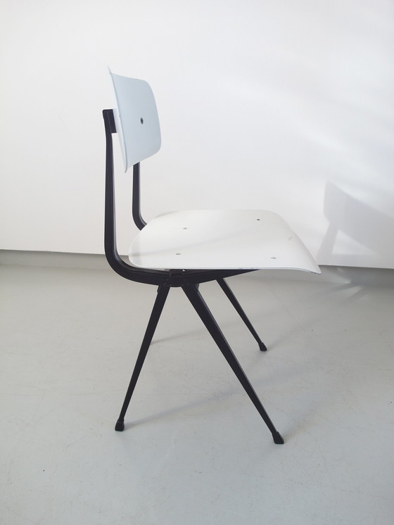 Image 1 of Ahrend de Cirkel by Friso Kramer Result chair