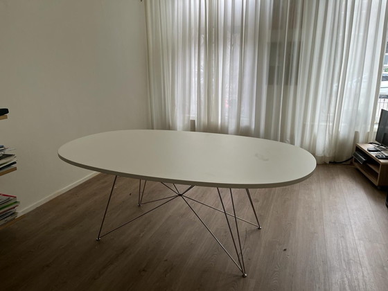 Image 1 of Magis XZ3 dining table