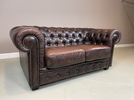 Image 1 of Canapé 2 places Chesterfield vintage