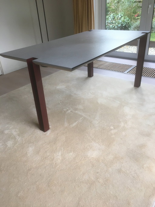 Table Metaform.