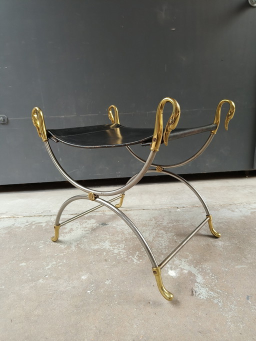 Tabouret vintage en forme de cygne