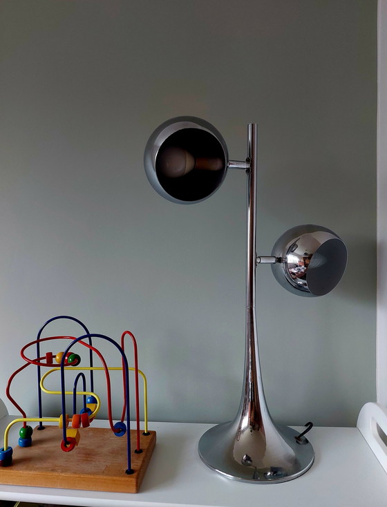 Image 1 of Spaceage Eyeballs Articulated Lamp